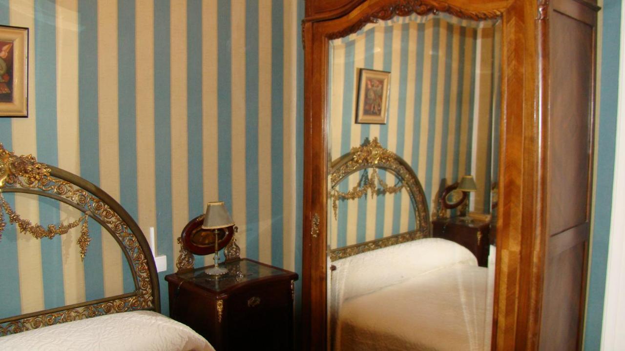 Casa Rural Piedrahíta ( Art Déco )